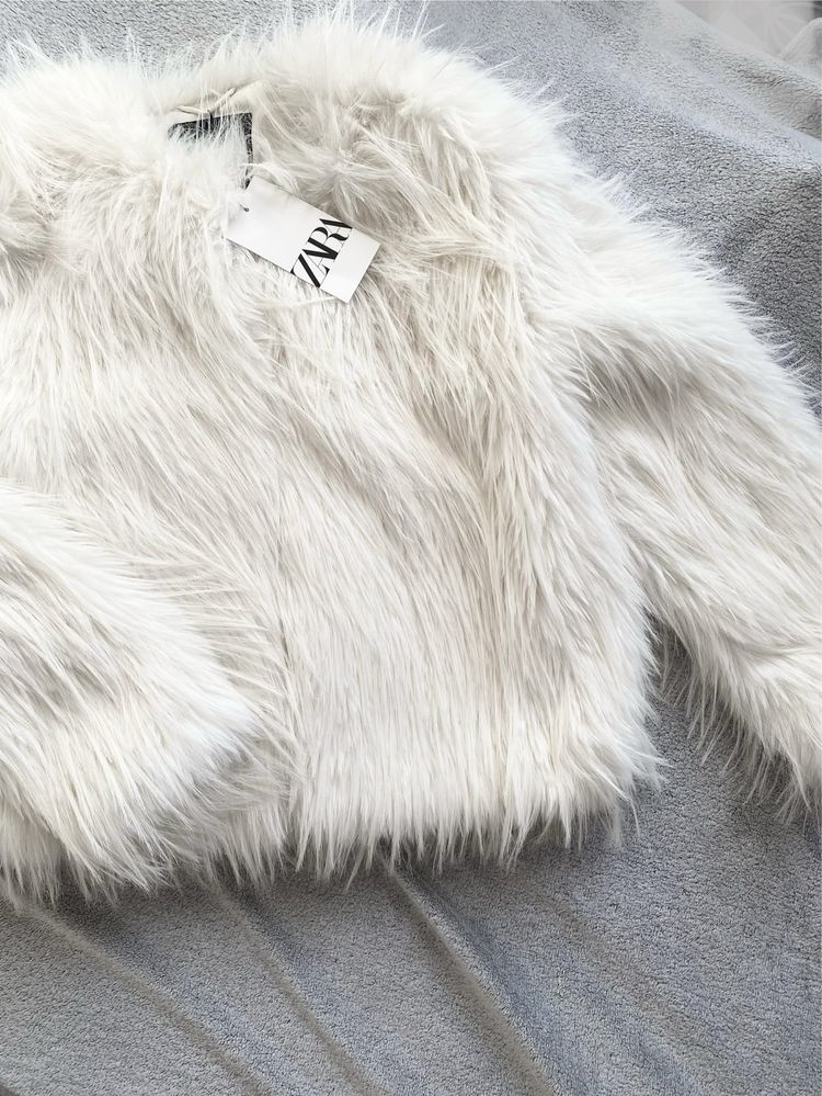 krótkie futerko Zara nowe z metkami Viral futro biel ecru