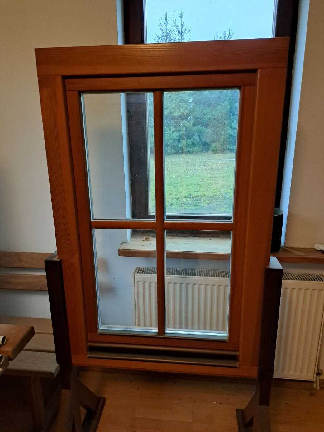 Okna drewniane powystawowe - komplet