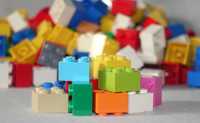 LEGO oryginalne 2x2 stud - 10 sztuk. mix kolorów cegiełki brick 3003