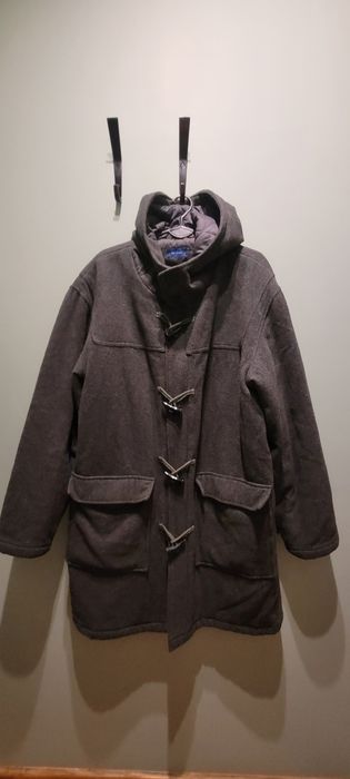Szary płaszcz z kapturem męski zimowy