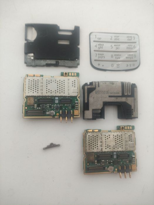 Nokia 6700 Classic На деталі. Є дві робочі протестовані Плати
