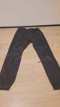 Spodnie jeansy czarne z dziurami Bershka,  XS