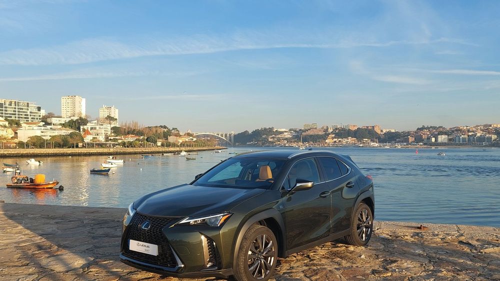 Lexus UX 250h Special Edition (LCA)