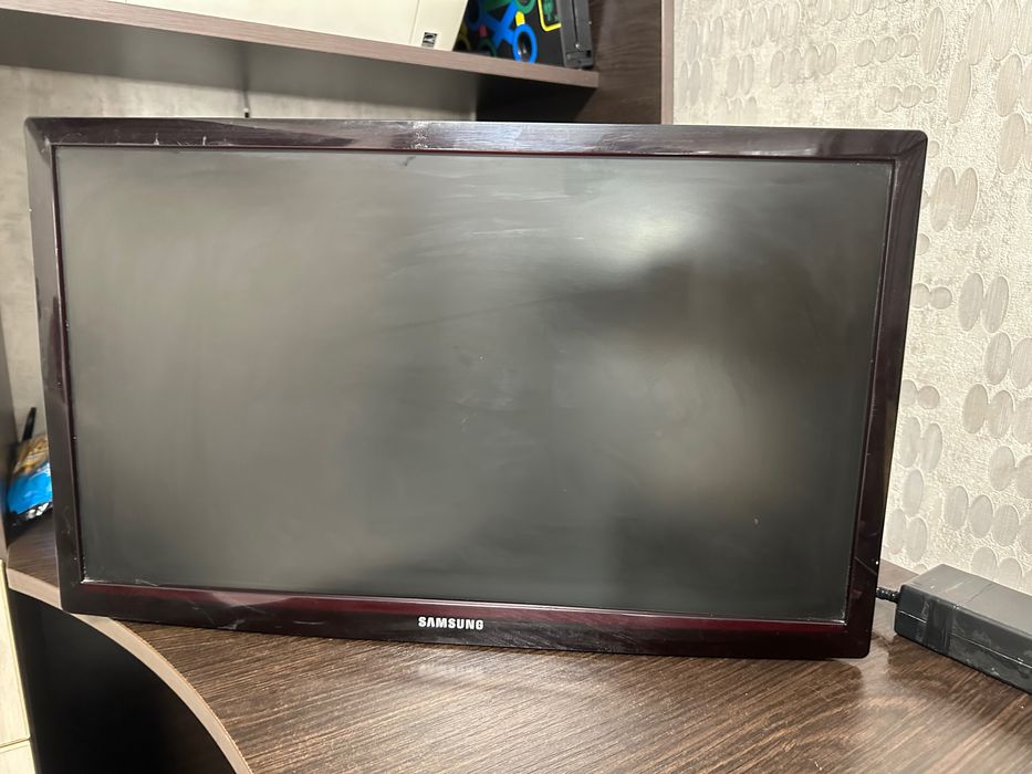 Продам Led телевізор Samsung