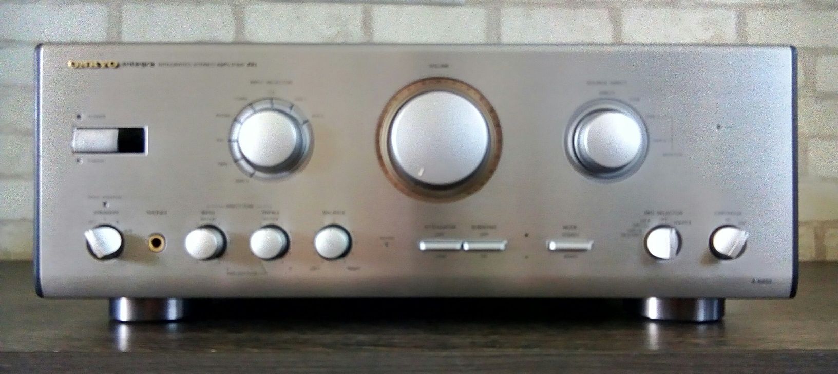 Onkyo integra A-8850 integrated stereo amplifier R1 1992-96