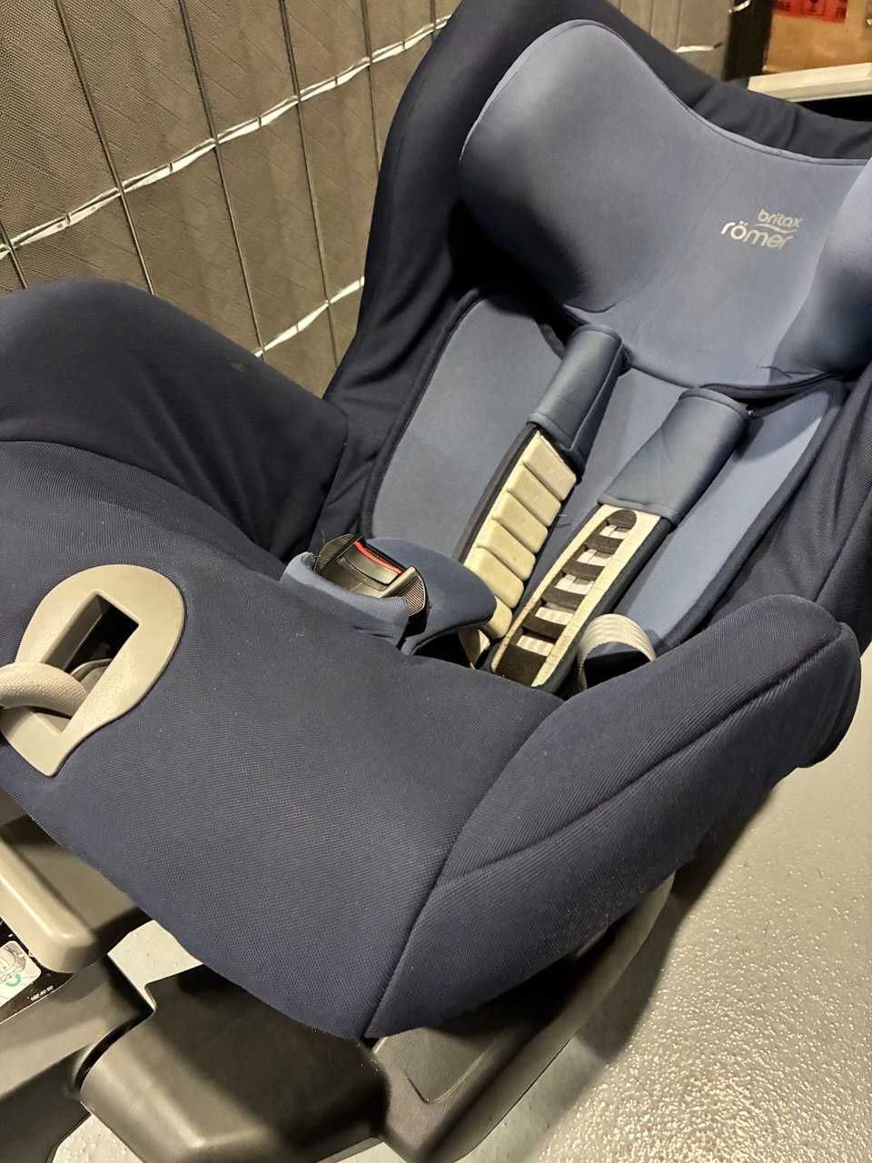 Fotelik samochodowy dziecięcy BRITAX ROMER DUO PLUS 9-18 kg ISOFIX