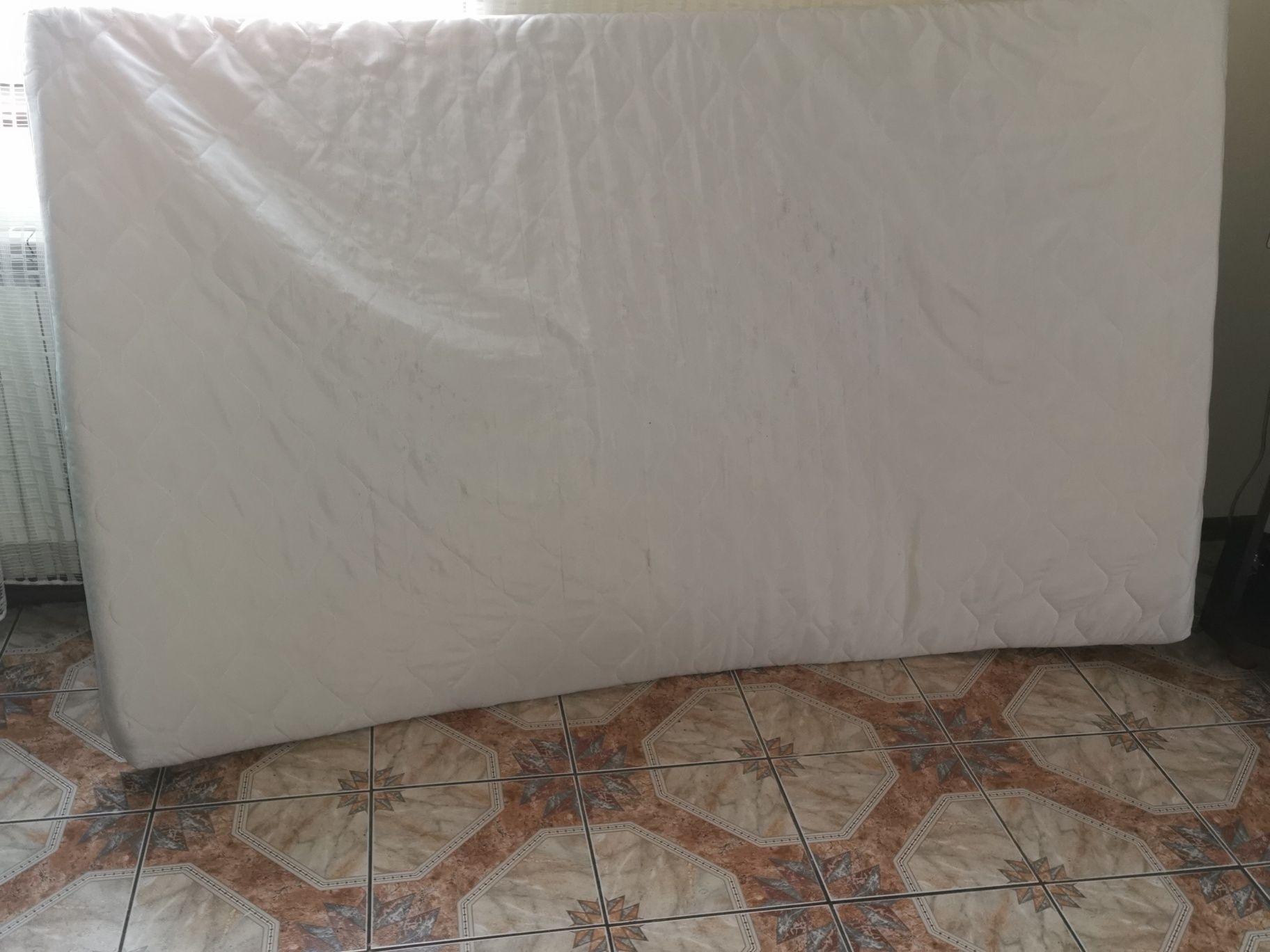 Materac z gompki