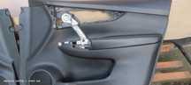 Продам карти дверей Nissan rogue