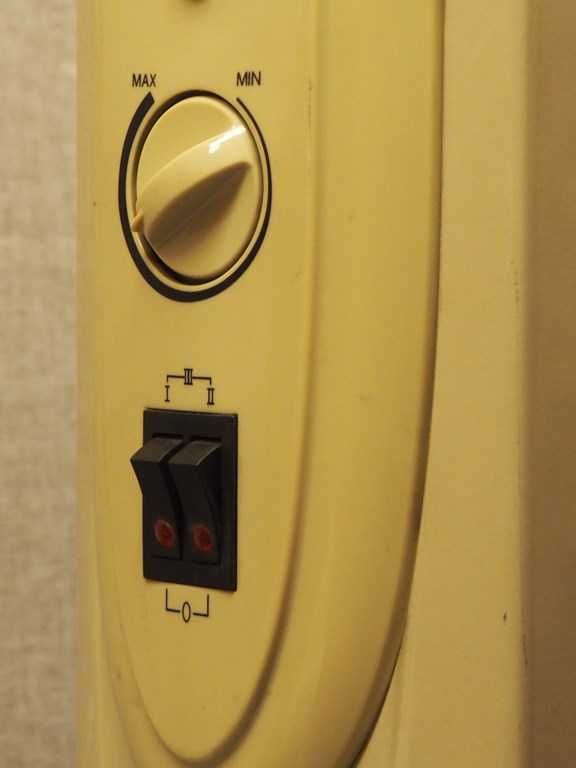 Grzejnik olejowy olejak 800 w -  2000w elektryczny piec piecyk