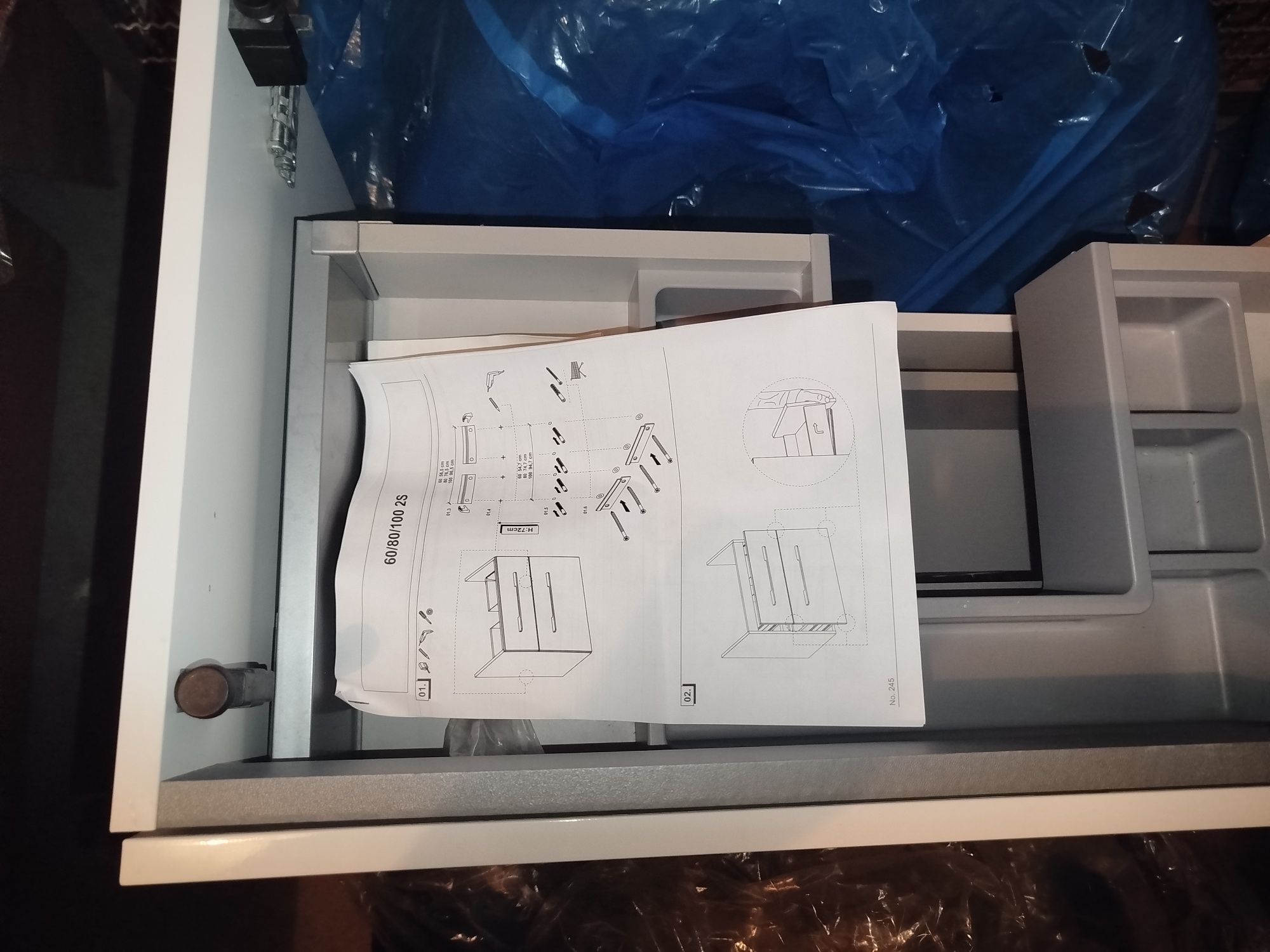 Szafka łazienkowa Barcelona