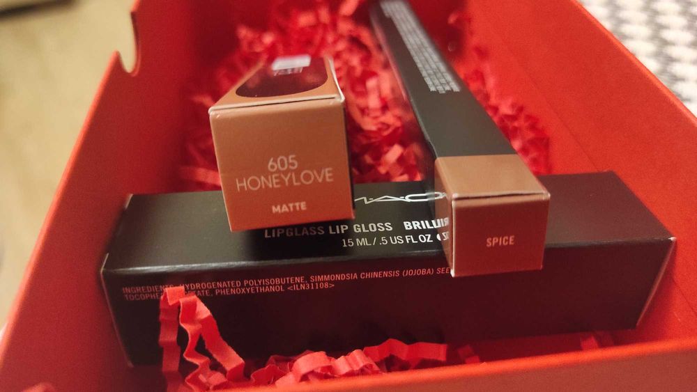 MAC Cosmetics pomadka + kredka + błyszczyk zestaw lub oddzielnie