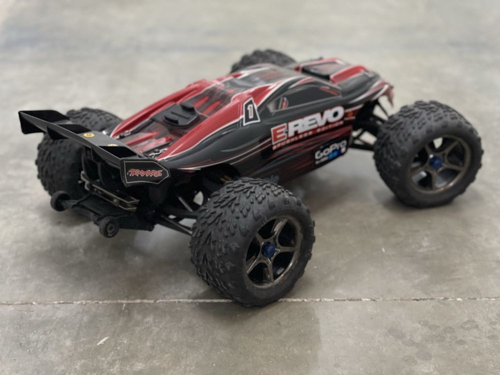 Traxxas E-Revo Mamba Monster