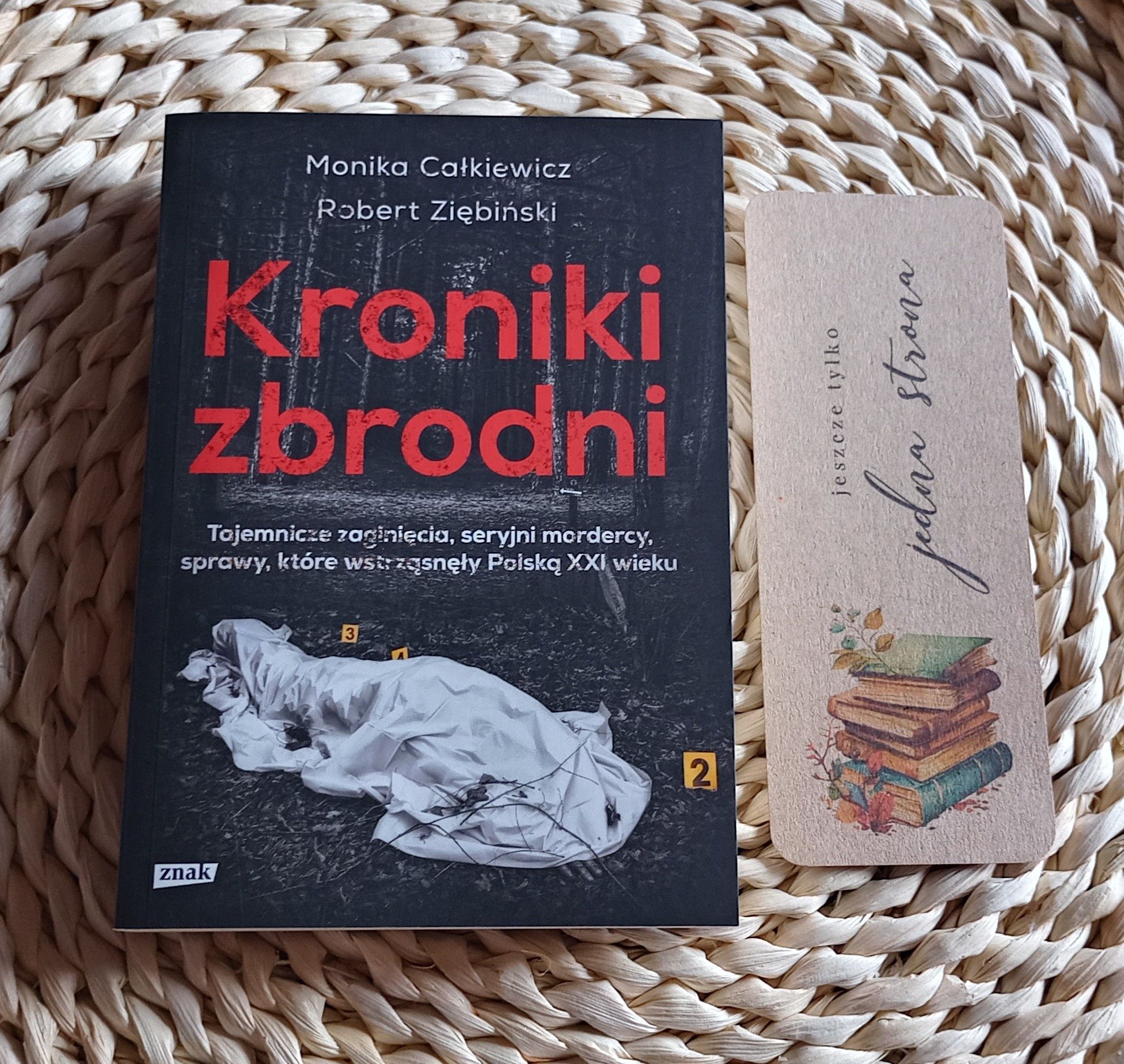 Kroniki zbrodni, zakładka GRATIS