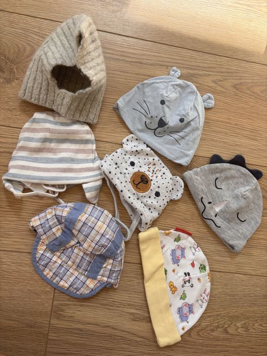 Czapeczki dla niemowlaka