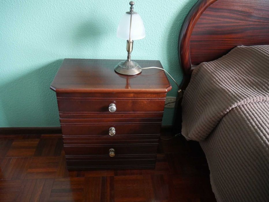 Mobília quarto 2 camas solteiro - madeira maciça MOGNO