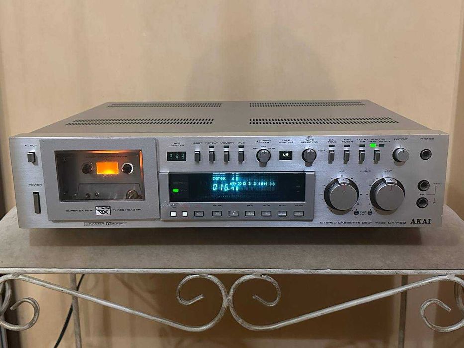 Кассетная дека АKAI GX-F90