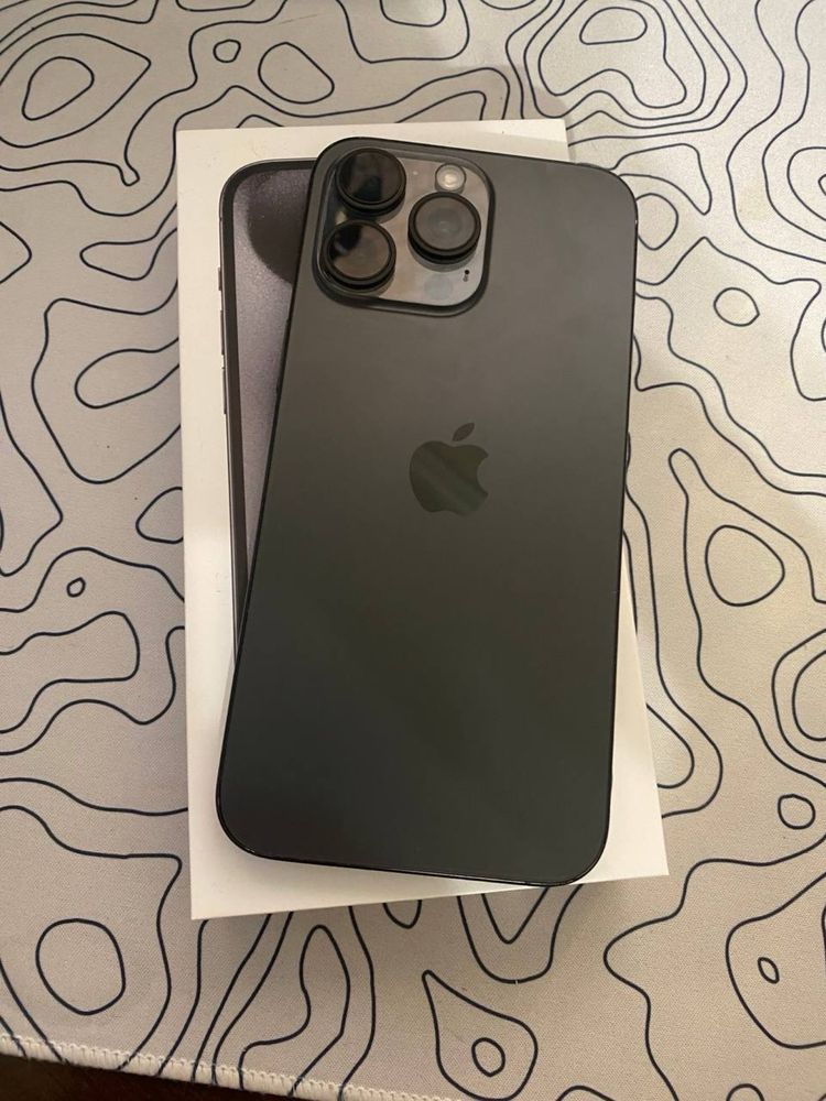 iPhone 15 Pro Max Black Titanium 256GB