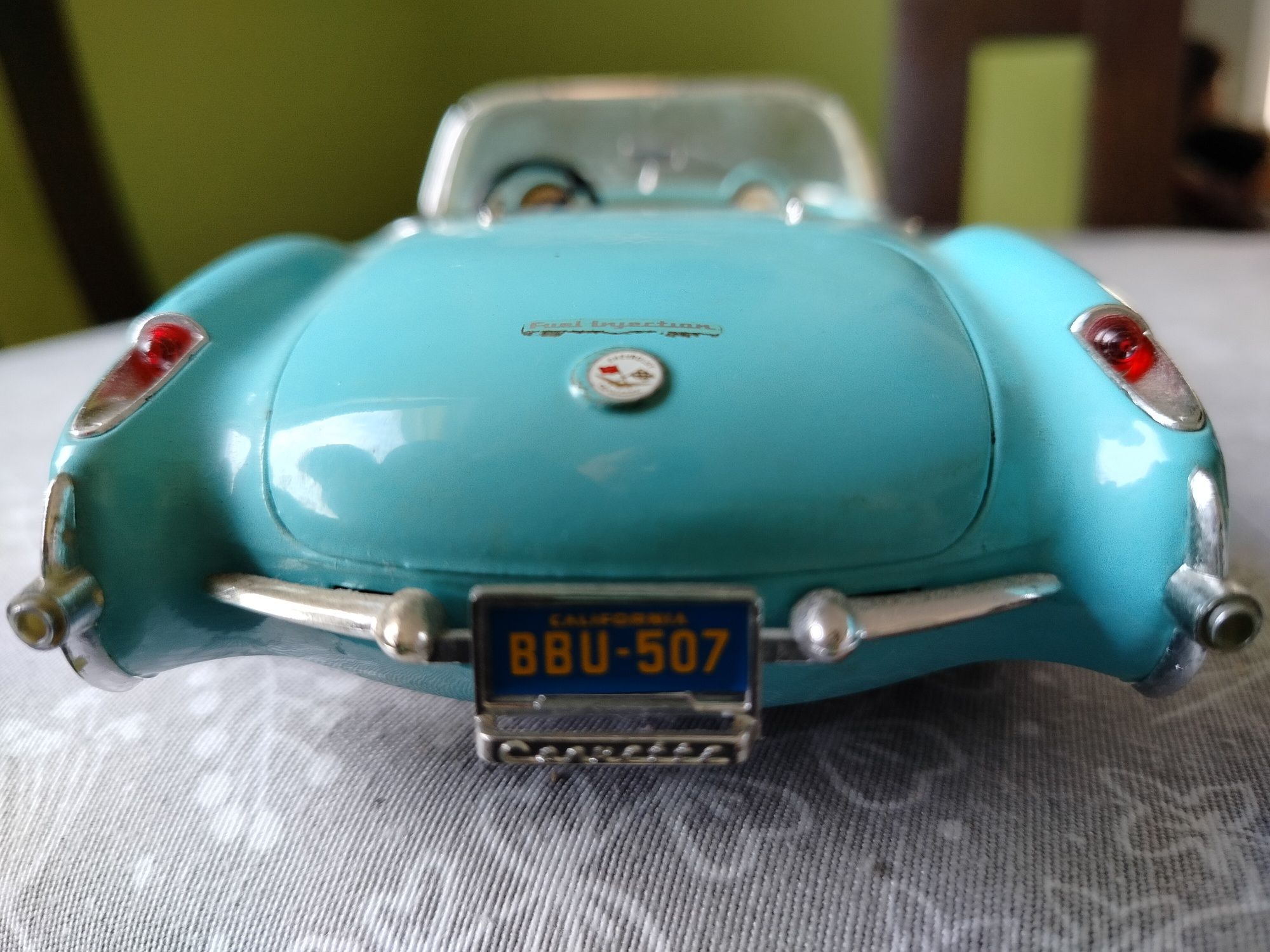 Model auta Corwetta 1:18