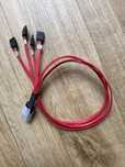 Kabel zasilający Molex → 4× SATA (rozdzielacz do dysków, riserów, PC)