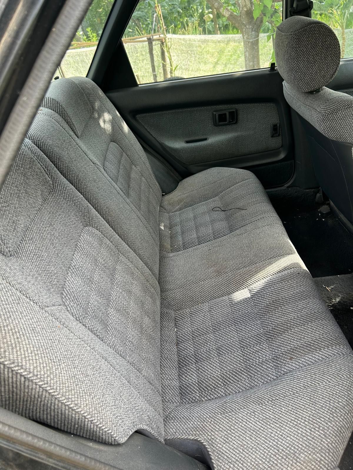 Toyota Corolla GL Liftback (1989)
