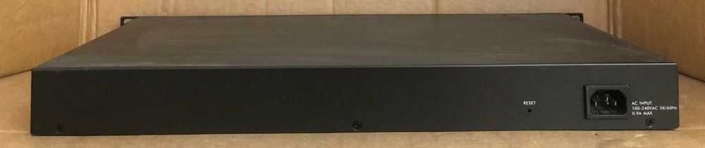 Switch Zyxel GS-1524 - 24 portas Gigabit Ethernet