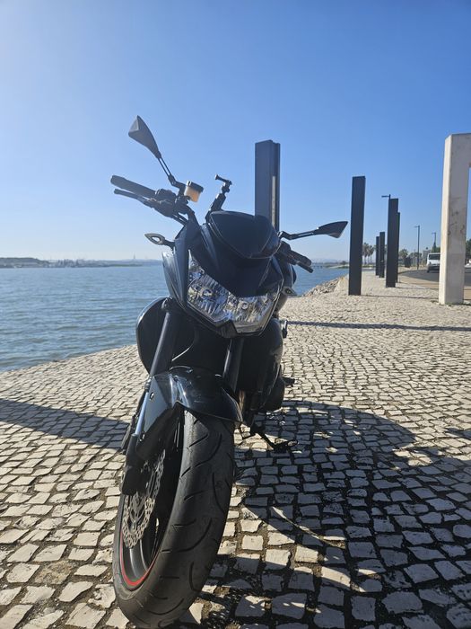 Vendo Kawasaki Z750