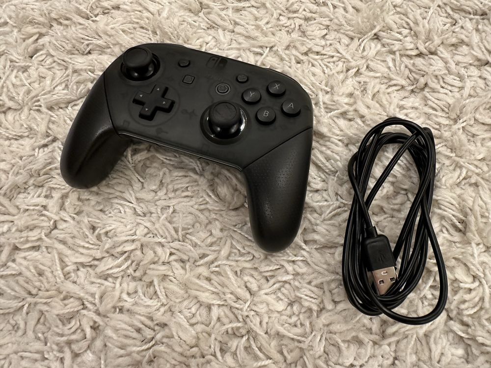 Геймпад Nintendo Switch Pro