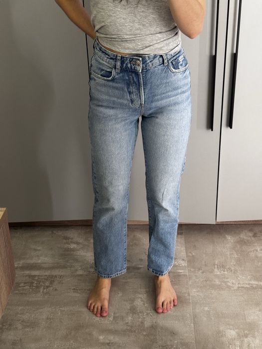 Джинси Zara.
