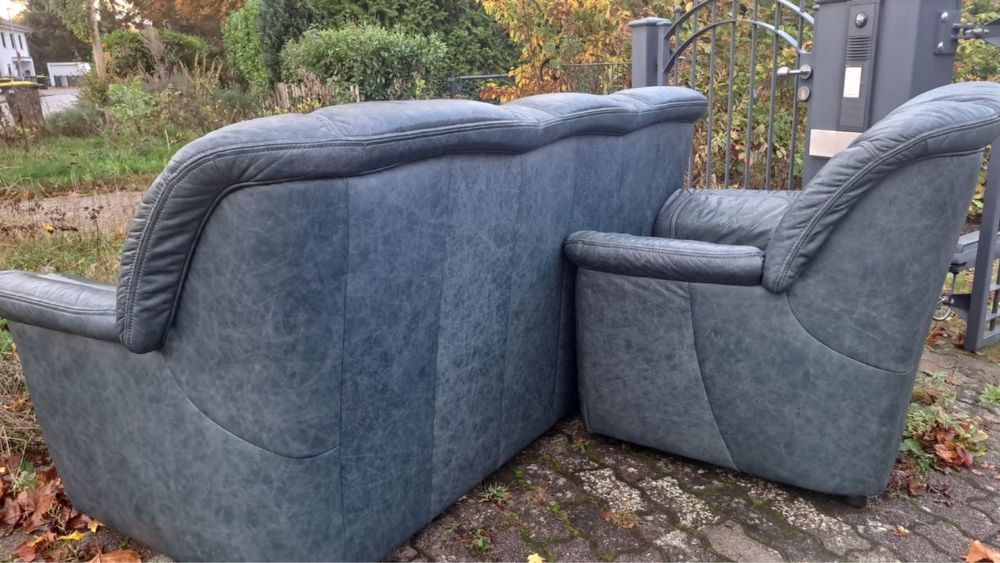 Продам диван хороший стан