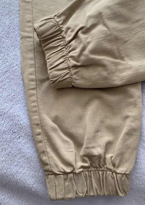 Bershka spodnie joggery r. XXS  32