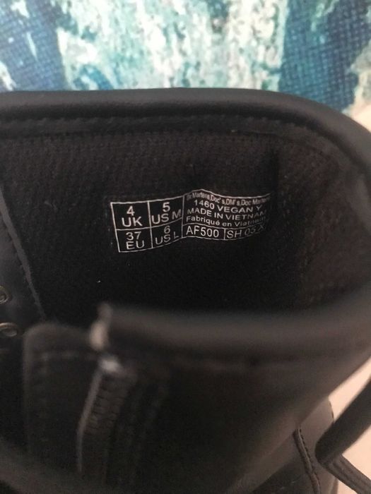Dr. Martens 1460 – klasyczne czarne, r. 37