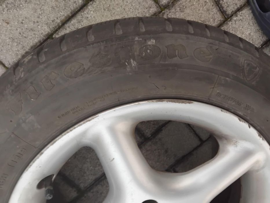 4 opony 185/65 R15 alufelgi 4x100. Zimowe.