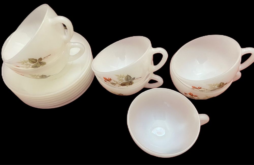 Conjunto de  6 chávenas e pires Arcopal França