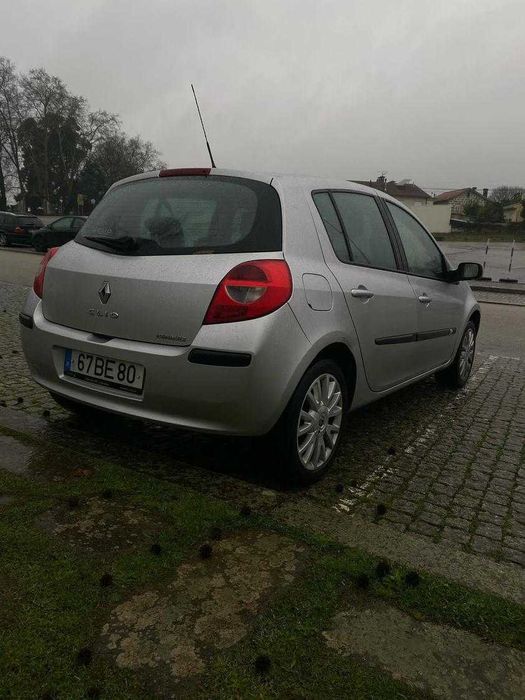 Renault Clio III - 1.5 dci - 86cv