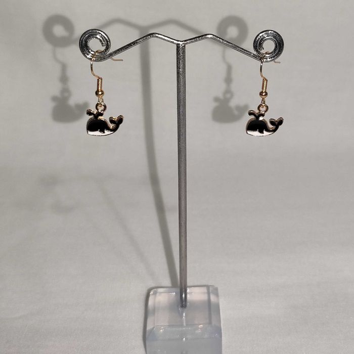 K194 Kolczyki wiszące Wieloryby Handmade