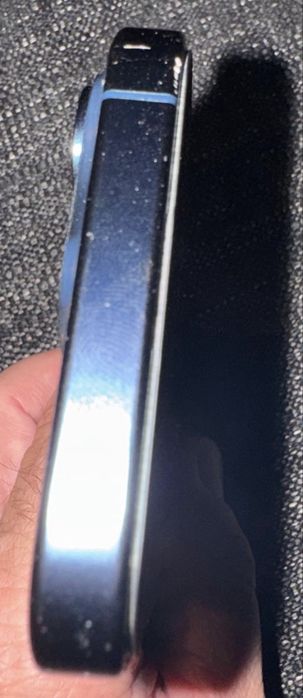 Vendo Iphone 15 Pro com 1 TB