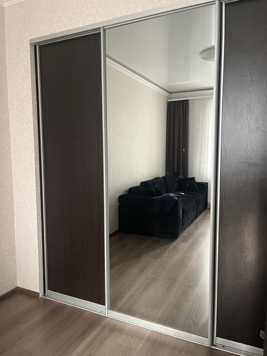 Продам двери для шкафа купе