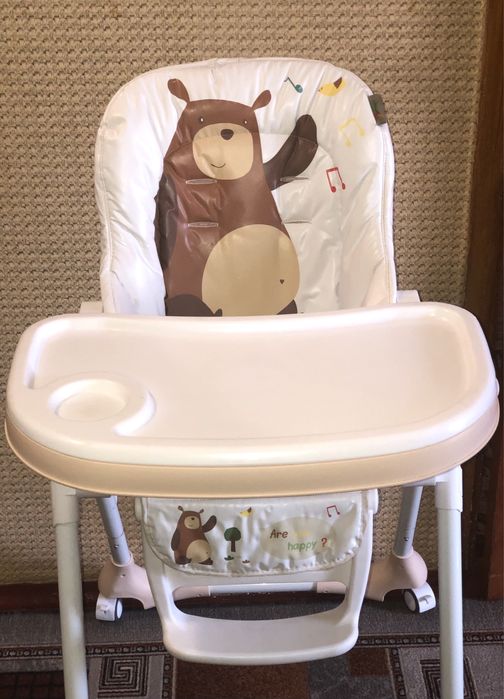 Дитячий столик для годування