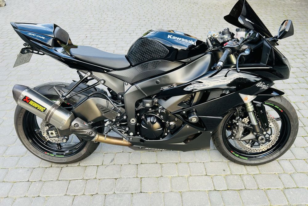 Kawasaki zx6r r6 cbr600rr gsxr600