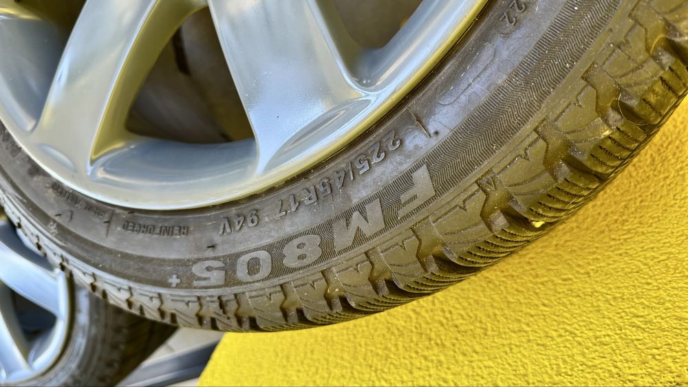 Koła opony alufelgi BMW 5x120 225/45/17 Zimowe dot 2622