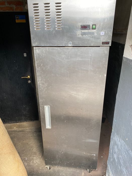 Морозильная камера  TEFCOLD AUF68