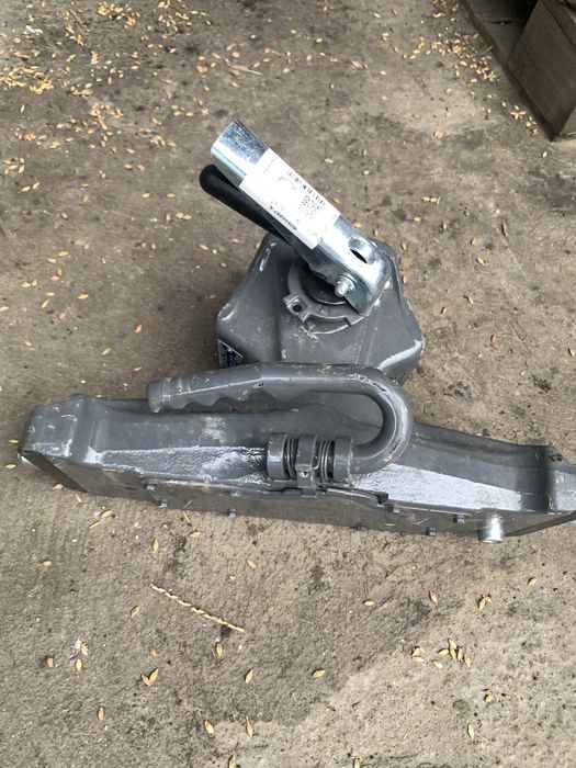 Zaczep suwany case john deere mf