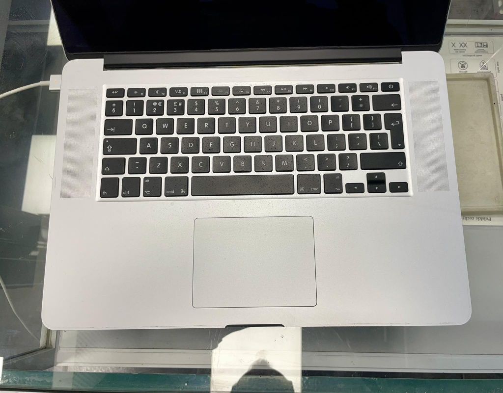 MacBook Pro A1398 i7 4x2,6/8GB/512GB/GT650 Nowa  bateria