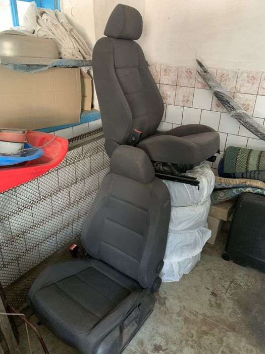 Продам сидіня бу,стояли в мікроавтобусі,пасажирскі.