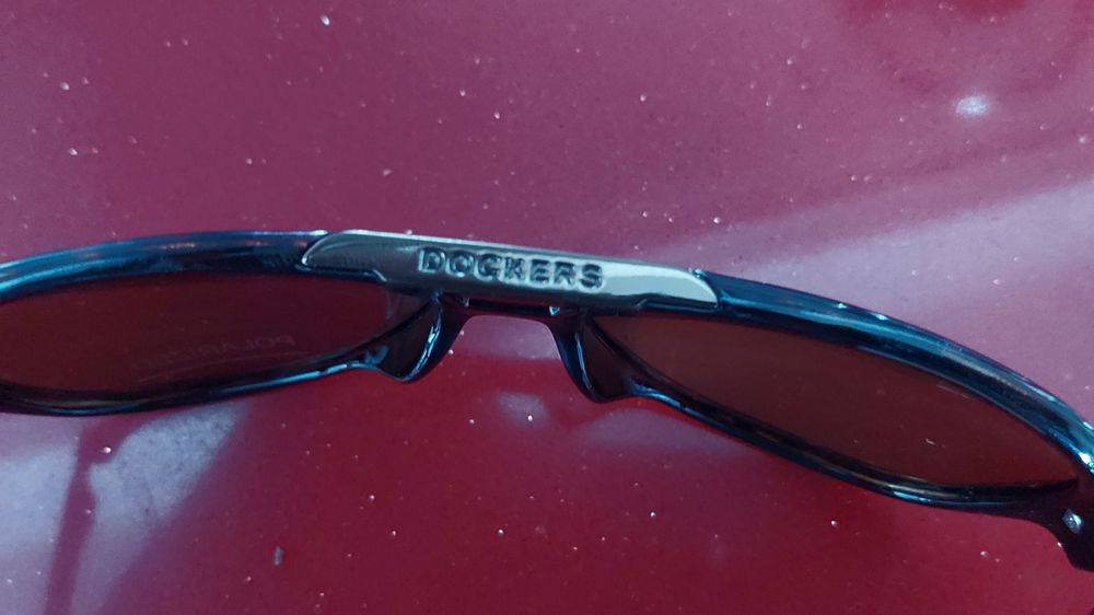 Óculos de sol Dockers Novos