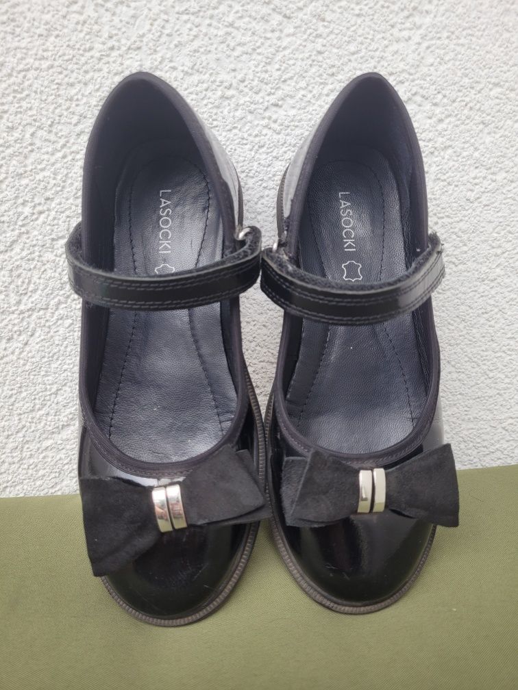Baleriny lasocki r. 32 stan bdb czarne z Kokarda eleganckie