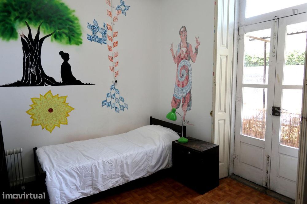 54795 - Quarto com cama de solteiro em residência