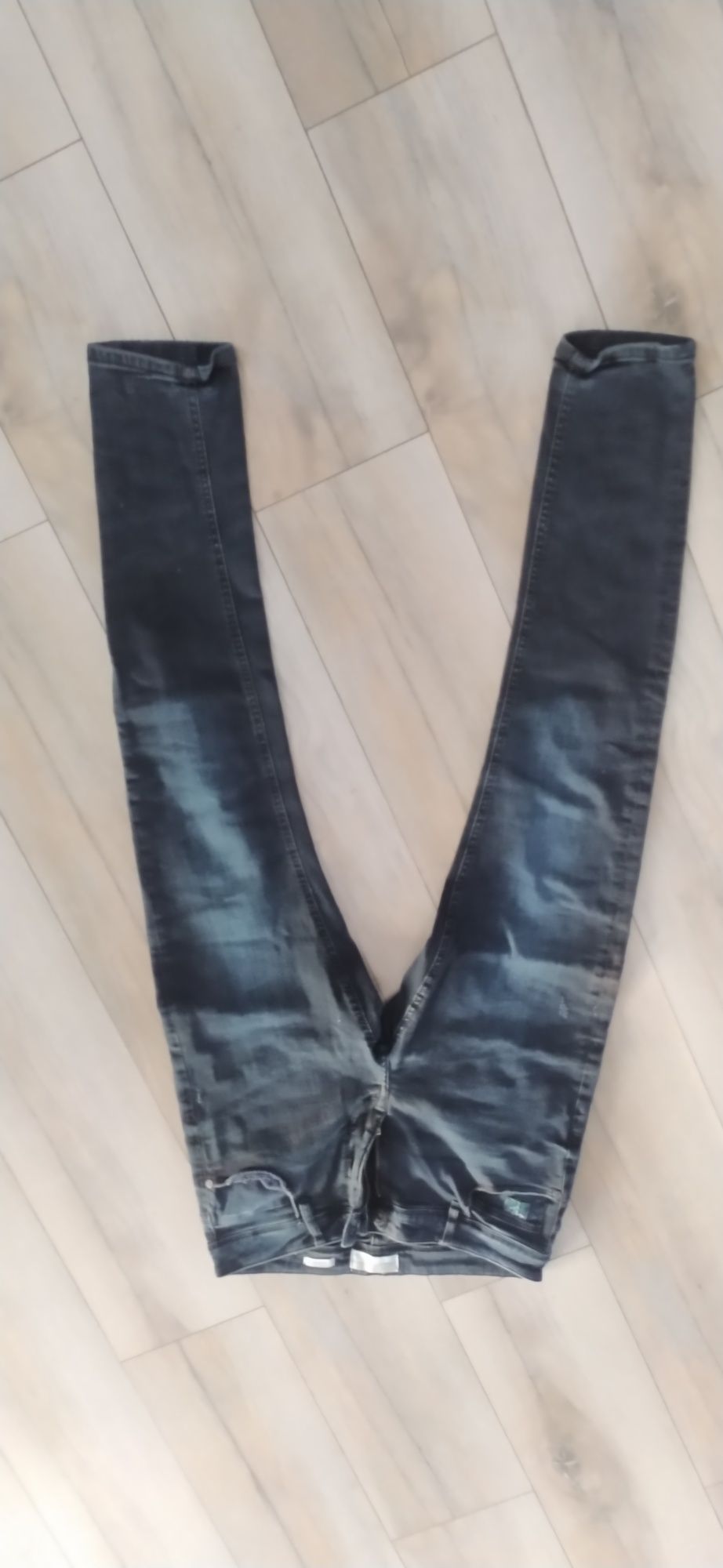 Super spodnie jeansy dla chłopaka 164
