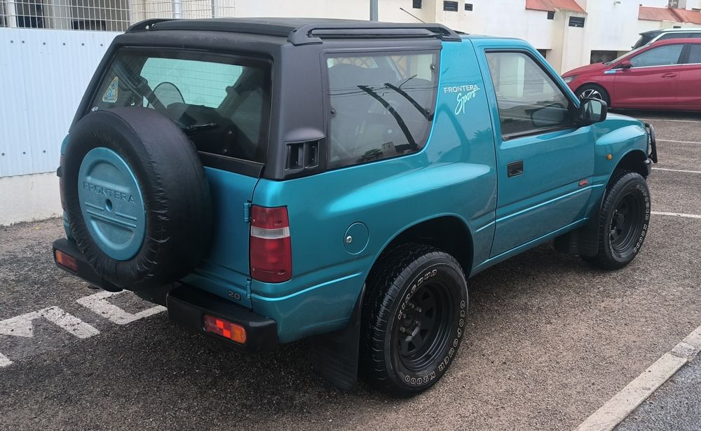 Opel Frontera A 2.0i