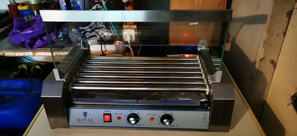 Grill rolkowy do parówek